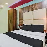 Oyo Blue Sapphire Residency Near Chhatrapati Shivaji International Airport Hotel 3*