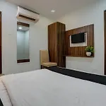 Oyo Blue Sapphire Residency Near Chhatrapati Shivaji International Airport Mumbai