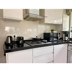 Apartment Kakad Classic 360, 16th Rd, Pali Village, Khar West By Connekt Homes *
