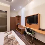 Afotel Mumbai-near International Airport 3*