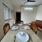 Pinaki Comfort Malad - Near Nesco & Oberoi Mall Hotel