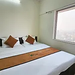 Hotel Pinaki Comfort Malad - Near Nesco & Oberoi Mall
