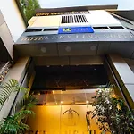 Fabhotel Skyline Suite