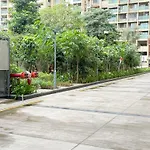 Private Ensuite Room In Modern Apartment