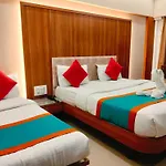 Hotel Sahar International