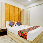 Hotel Via Sumit Palace Mumbai
