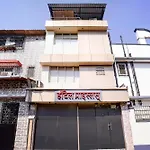 Glitz Priceless-lokhandwala 3*