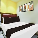 Hotel O Rishi Palace
