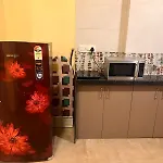 Pinaki Comfort Malad - Near Nesco & Oberoi Mall Hotel