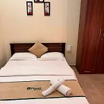 Pinaki Comfort Malad - Near Nesco & Oberoi Mall 3* Mumbai