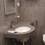 Shine Hospitality Premium 3* Mumbai