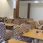 Hotel Shine Hospitality Premium