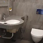 Shine Hospitality Premium 3* Mumbai