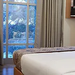 Hotel Shine Hospitality Premium Mumbai