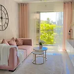 Veera Desai Road Apartment *