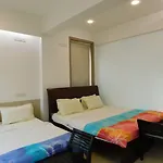 In Centre Homestay Mumbai