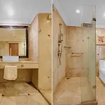 Townhouse Royal Palms Shared Serviced 4* Mumbai