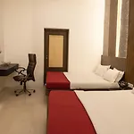 Empire Royale Hotel
