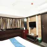 Hotel Kings Palace 3*