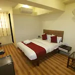 Alfa International Near Nanavati Hospital Near Airport Near Juhu Hotel 3*