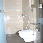 Ocean 2* Mumbai