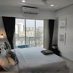 Delphi 2Bhk - Calm Comfort Minutes From Bkc