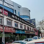 Hotel O Royal Grand Near Chhatrapati Shivaji International Airport