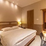 Hotel Reay Road Residency 2*