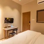 Hotel Reay Road Residency Mumbai