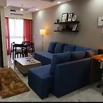 Lakefront Lounge-Luxe 1Bhk Condo With 2 Baths-2Bed