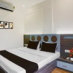 Collection O Lodha Experia Mall Dombiwali Formerly Rr Suites