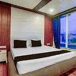 Collection O Lodha Experia Mall Dombiwali Formerly Rr Suites