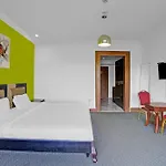 Hotel Townhouse Royal Palms Shared Serviced 4*
