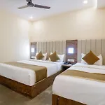 Hotel Crystal By Glitz Mumbai