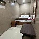 Hotel Golden Inn Takshila Andheri East