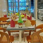 Hotel Comfort Metropolis 4*