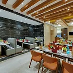 Comfort Metropolis 4*