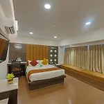 Hotel Comfort Metropolis 4*