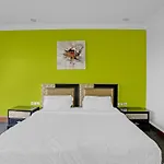 Townhouse Royal Palms Shared Serviced 4*