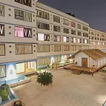 Townhouse Royal Palms Shared Serviced Hotel 4*