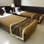 Avion Hotel