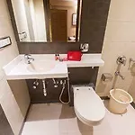 Oyo Rooms Marine Lines
