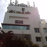 Click Andheri Midc Hotel