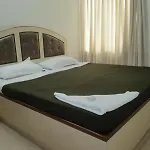 Click Andheri Midc Hotel