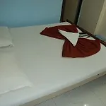 Eden Guest House & Dormitory