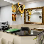 Elegant Hotel *