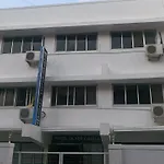 Silver Castle Hotel *