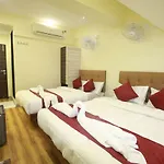 Hotel Alfa International Near Nanavati Hospital Near Airport Near Juhu 3*