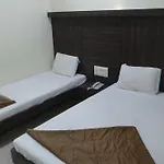 Gemini Hotel 2*