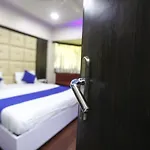 Kings Palace Hotel